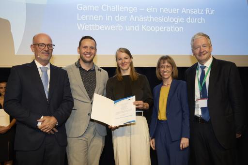 Dr. Jule Kreitz / Dr. Franz Florian Rückert Thieme Teaching Award