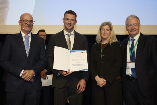Dr. Thomas Komanek Sintetica Forschungsstipendium