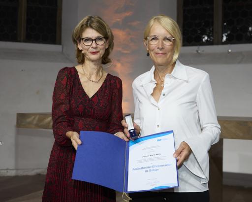 Ehrennadel Silber BDA Carmen-Maria Welte.jpg